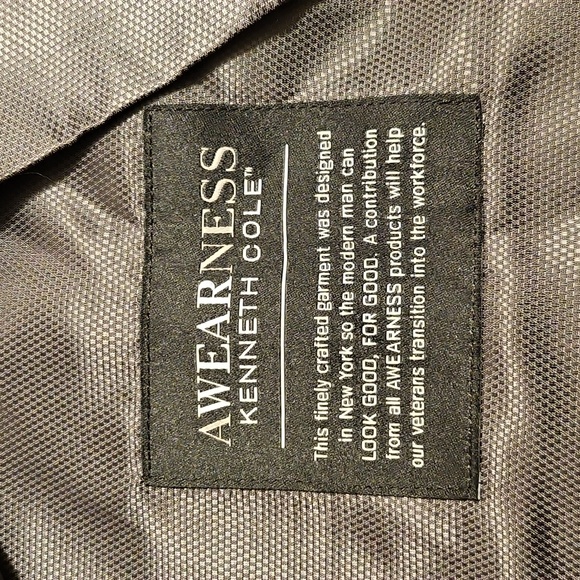 Kenneth Cole Formal Vest 2X - Picture 4 of 5